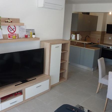 Apartment Jere With Private Parking Zadar Exteriér fotografie